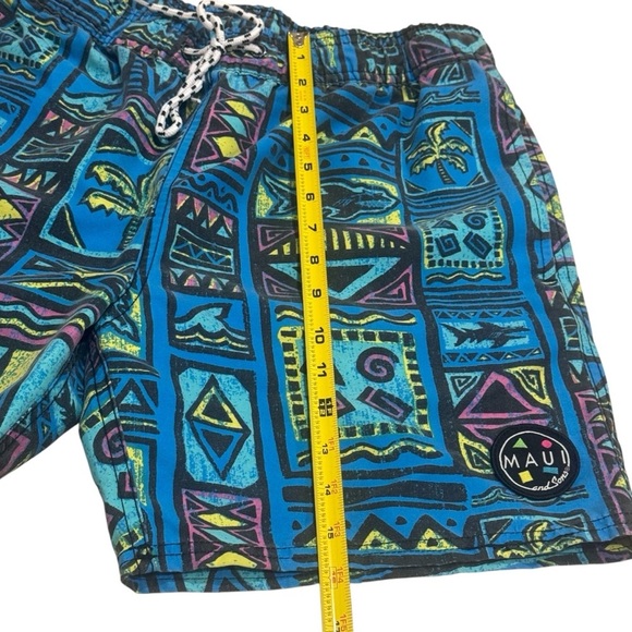 Maui and Sons Hawaiian Surf Printed Swim Trunks Beach
Waves Resort Men’s Size S - Picture 10 of 11